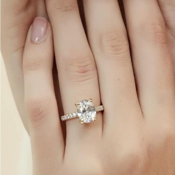 3 Carat Gold Engagement Ring - Picture 1 of 6